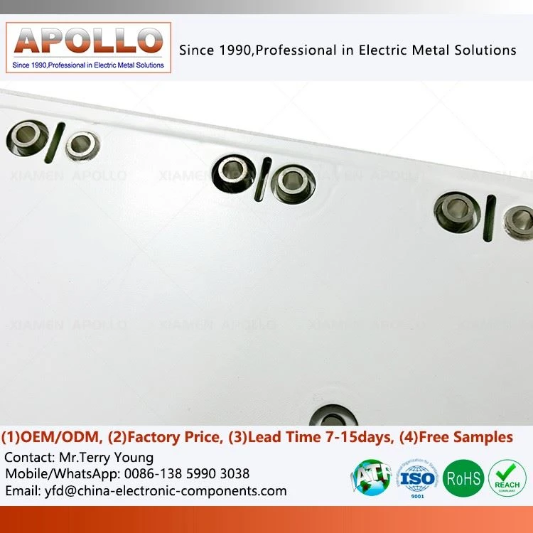 Three-layer laminated busbar